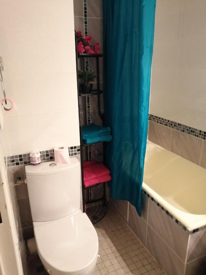 בזייה Magnifique Studio Non Fumeur Pres De La Gare מראה חיצוני תמונה